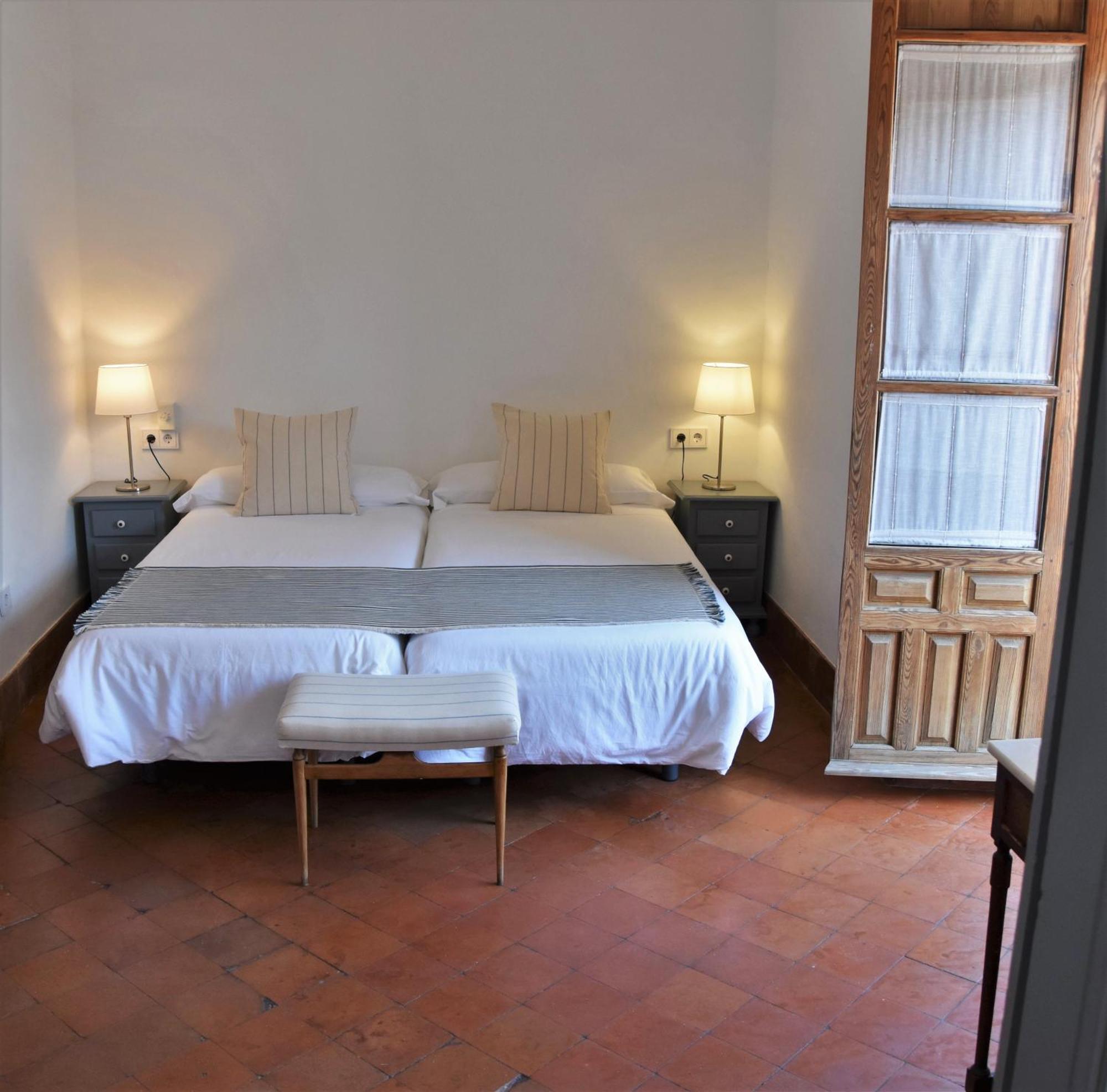 Casa Almara Bed & Breakfast Espejo  Стая снимка